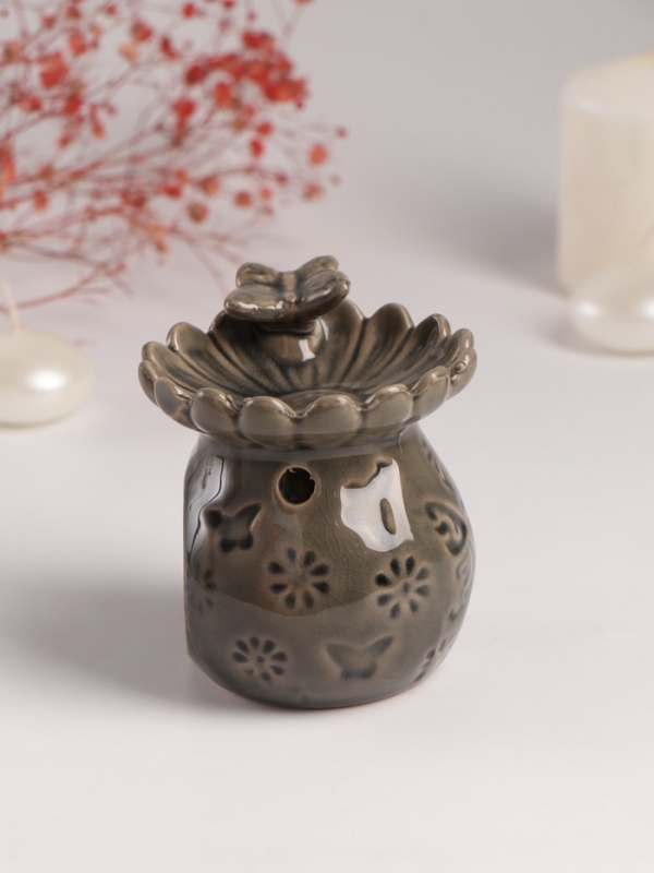 Аромалампа керамика Аромалампа керамика "Бабочки и цветы" 10х9х9 см