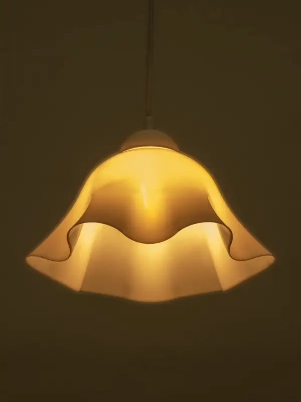 Светильник подвесной Светильник подвесной "Ирис" 2814/1, 1х15Вт, Е27, белый 28х28х14(85) см