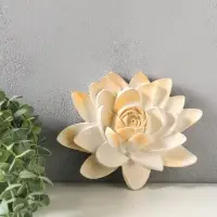 Панно настенное &laquo;Лотос&raquo; с подвесом, 13&times;15 см, белое с позолотой