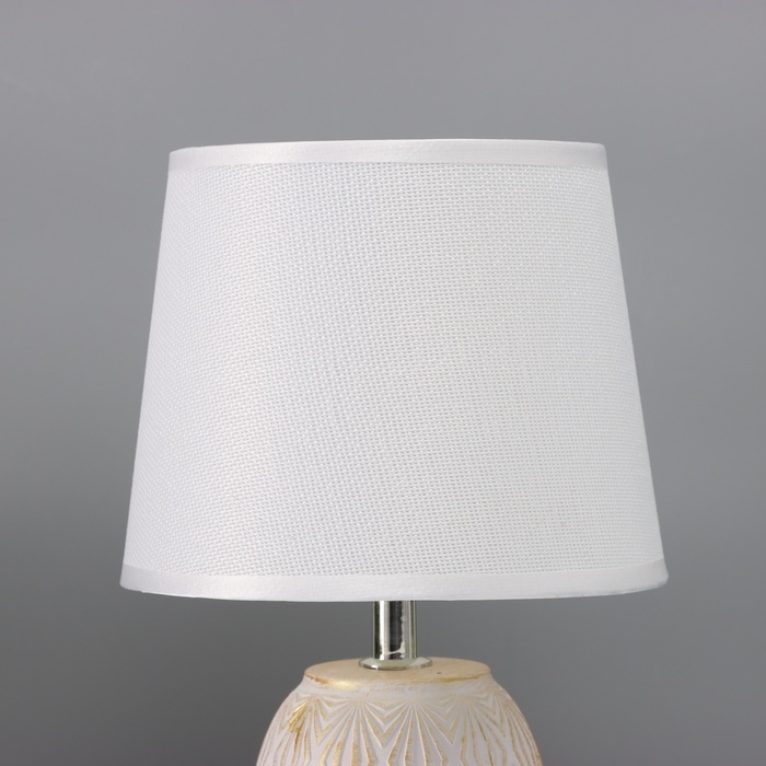 Лампа настольная Лампа настольная "Калейдоскоп" 1х40Вт Е14 белый 20х20х34см