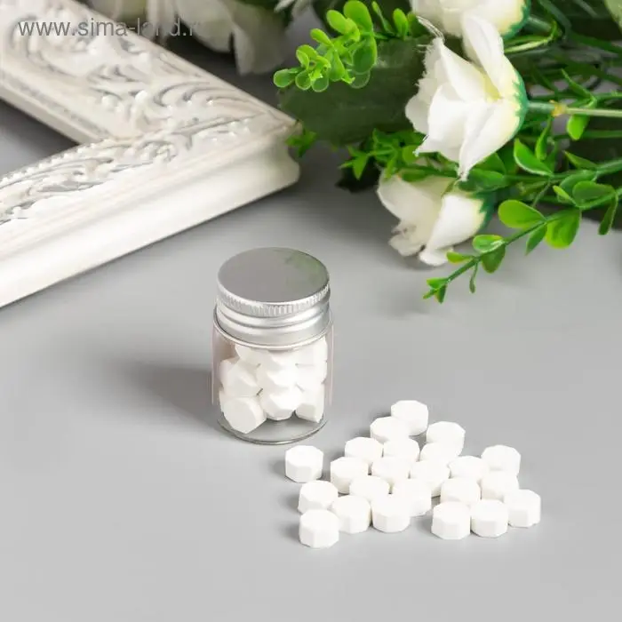 Сургуч в гранулах в баночке Сургуч в гранулах в баночке "Восьмигранник" белое облако 9 гр 4,5х3х3 см