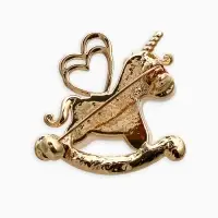 Брошь "Лошадка-Качалка, единорог, цвет белый в золоте