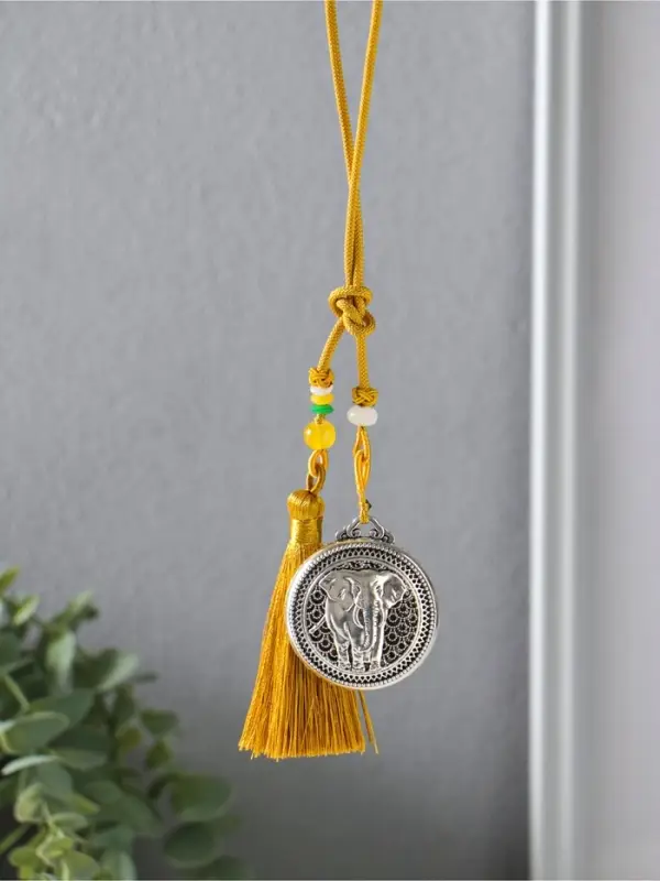 Подвеска металл, текстиль &laquo;Слон в круге, с кисточкой&raquo;, золотистый с серебром, 1.5&times;5.2&times;14 см