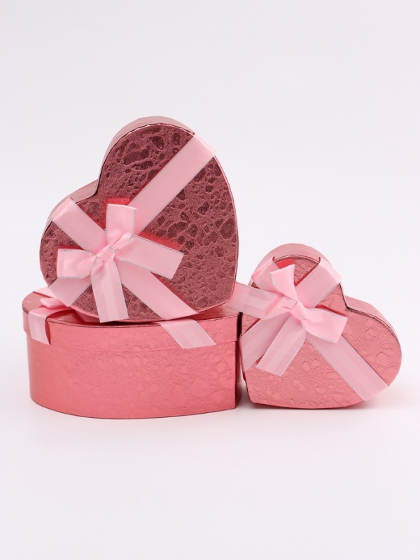 Набор коробок 3 в 1 сердца 22 х 20 х 9; 18.5 х 17 х 7.5; 1 6 х 14 х 6 см Набор коробок 3 в 1 сердца 22 х 20 х 9; 18.5 х 17 х 7.5; 1 6 х 14 х 6 см
