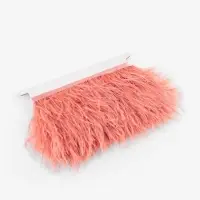 Перья страуса декоративные, на ленте, 8-10 см, 5&plusmn;0.5 м, тёмно-бежевые