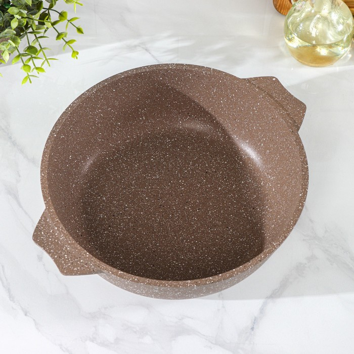 Жаровня «Гранит Brown», 2,4 л, d=26 см, стеклянная крышка, антипригарное покрытие, цвет коричневый Жаровня «Гранит Brown», 2,4 л, d=26 см, стеклянная крышка, антипригарное покрытие, цвет коричневый