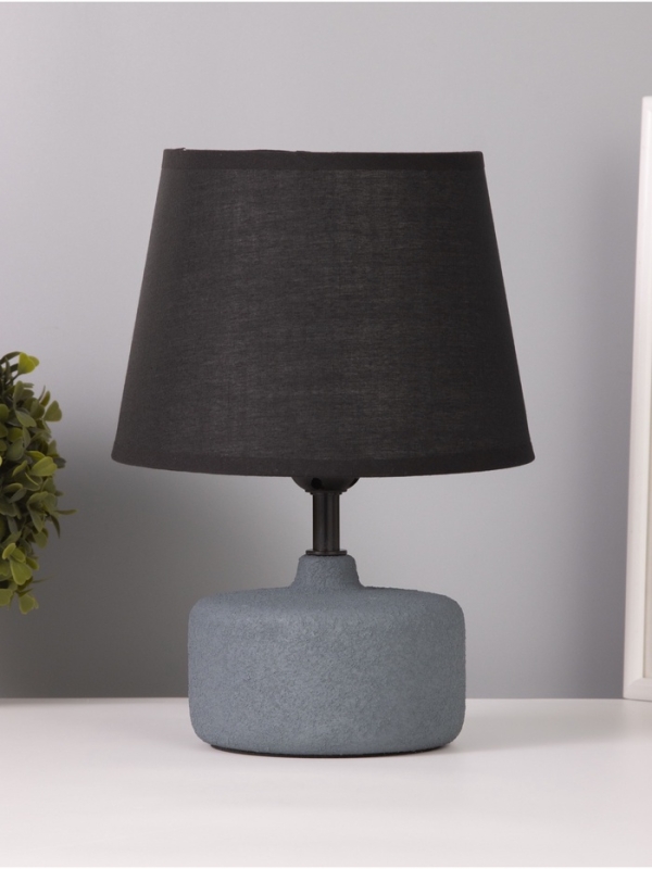 Лампа настольная Лампа настольная "Нана" 1х40Вт Е27 серый 20х20х27,5см МОДЕЛЬ: