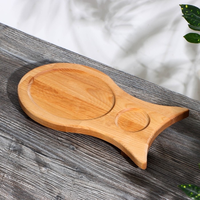 Доска для подачи рыбной продукции, пропитано минеральным маслом, 33×18 см, берёза Доска для подачи рыбной продукции, пропитано минеральным маслом, 33×18 см, берёза