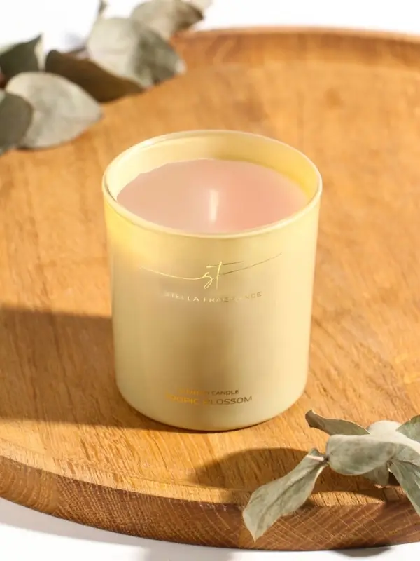Свеча ароматическая Stella Fragrance 160 гр, Tropic Blossom Свеча ароматическая Stella Fragrance 160 гр, Tropic Blossom