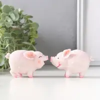 Сувенир полистоун "Поросята - поцелуй" набор 2 шт 4х7,3х4,5 см