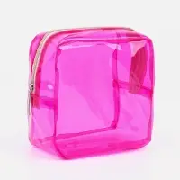 Косметичка на молнии, малиновая Косметичка на молнии, малиновая