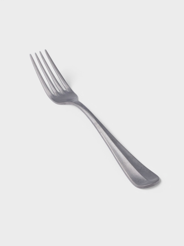 Вилка столовая Hanna Knövell Rosen, 20.7 см, толщина 3 мм, нержавеющая сталь, серебристая Вилка столовая Hanna Knövell Rosen, 20.7 см, толщина 3 мм, нержавеющая сталь, серебристая