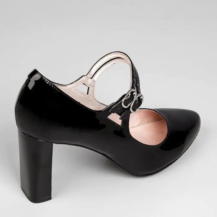 Полоски под ремешки, на клеевой основе, набор - 4 шт., силиконовые, 9.5×0.7 см., прозрачные Полоски под ремешки, на клеевой основе, набор - 4 шт., силиконовые, 9.5×0.7 см., прозрачные