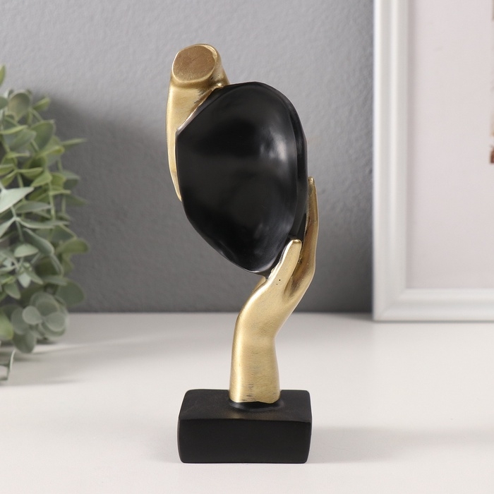 Сувенир полистоун бюст Сувенир полистоун бюст "Маска с золотой рукой" чёрный МИКС 4,6х5,1х17,5 см