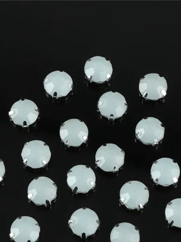 Стразы пришивные &laquo;Шатон&raquo;, круглые, в цапах, d=10 мм, 20 шт., белые