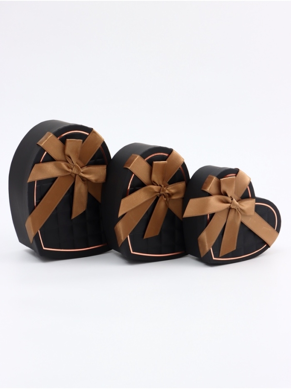 Набор коробок 3 в 1 сердца 22 х 20 х 9; 18.5 х 17 х 7.5; 1 6 х 14 х 6 см Набор коробок 3 в 1 сердца 22 х 20 х 9; 18.5 х 17 х 7.5; 1 6 х 14 х 6 см