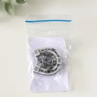 Магнит "Подкова с головой лошади" 3 см Магнит "Подкова с головой лошади" 3 см