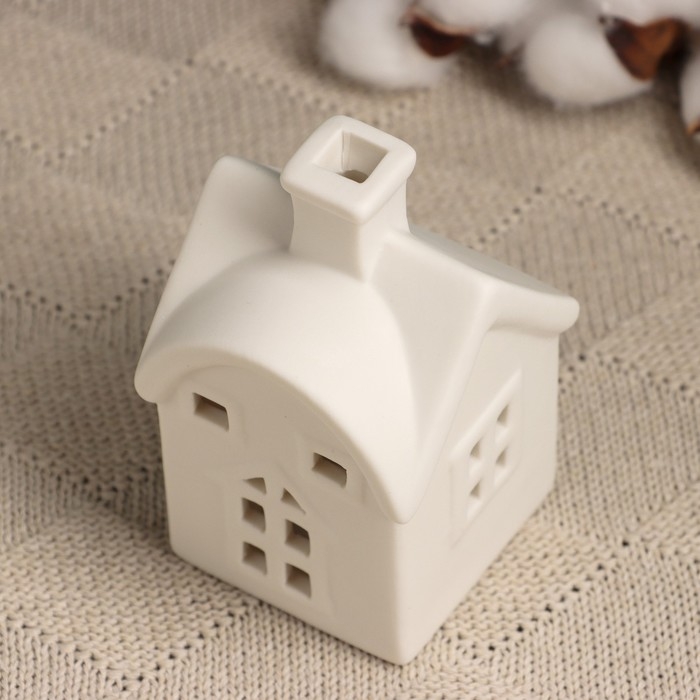 Фигура с подсветкой  Фигура с подсветкой "Домик" 6х6х10см, 2/LR41