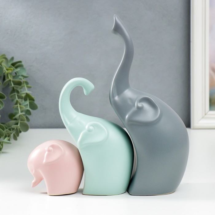 Сувенир керамика Сувенир керамика "Семья слонов" пастель матовый набор 3 шт h=7 см 15,5 см 23,5 см