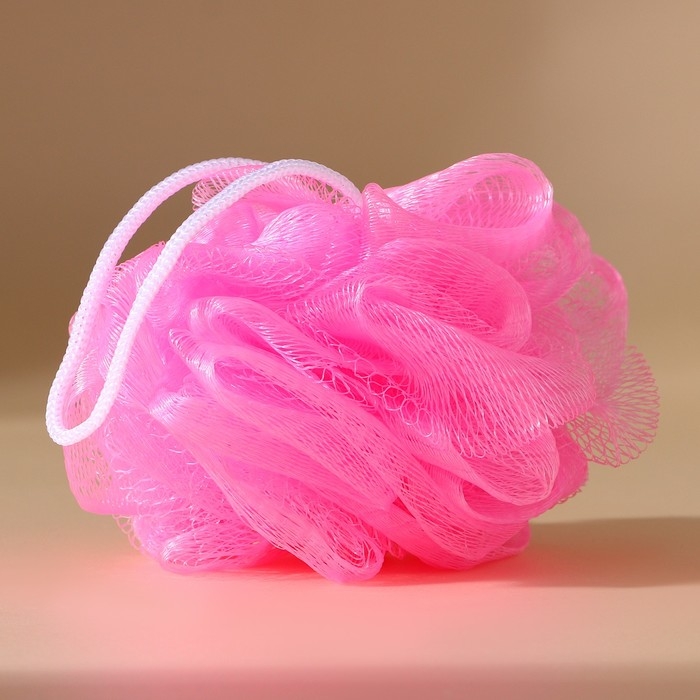 Подарочный набор косметики новогодний «Мечтай этой зимой», гели для душа 2 х 100 мл и мочалка для тела, Новый Год