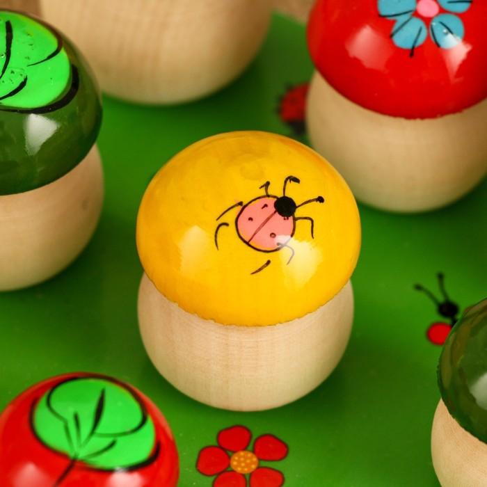 Набор для развития логики «Грибочки», 9 шт по 3-5 см, доска 12х12 см Набор для развития логики «Грибочки», 9 шт по 3-5 см, доска 12х12 см