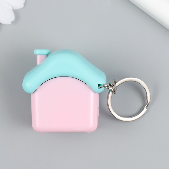 Фонарик свет на кольце  Фонарик свет на кольце "Сказка в домике" МИКС 3,5х4,3х4,2 см