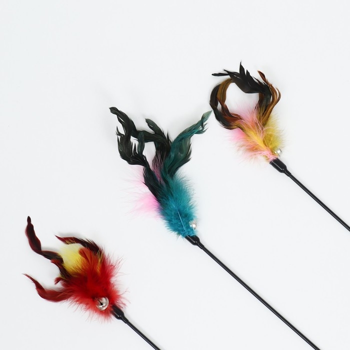 Дразнилка  Дразнилка "Перышко" с бубенчиком, 65 см, микс цветов