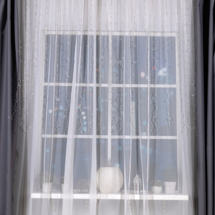 Гирлянда «Занавес» 2 × 1.5 м, IP20, прозрачная нить, 360 LED, свечение зелёное, 8 режимов, 220 В