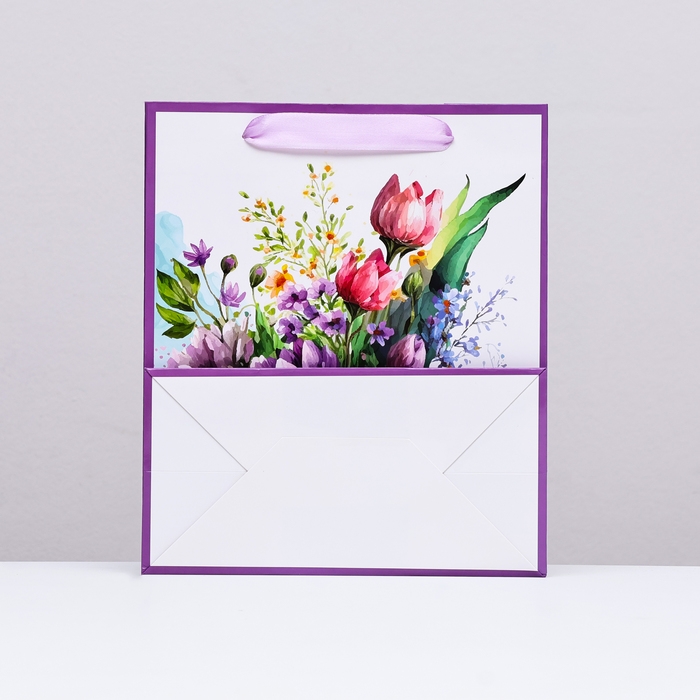 Пакет ламинированный вертикальный Пакет ламинированный вертикальный "Самой красивой", 23 х 27 х 11,5 см