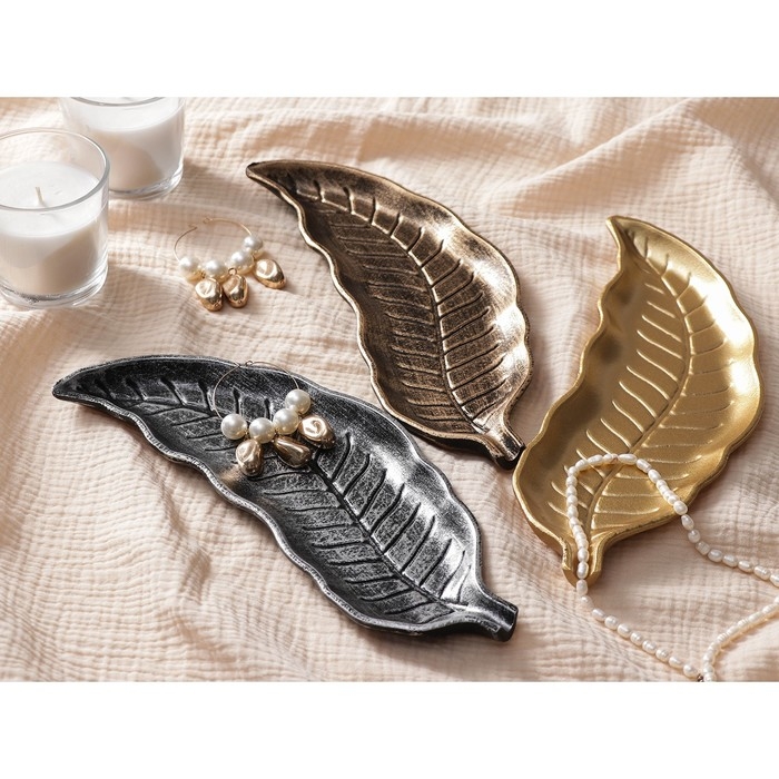 Блюдо для фруктов Доляна «Винтажный лист», 28×10 см, цвет серебряный Блюдо для фруктов Доляна «Винтажный лист», 28×10 см, цвет серебряный