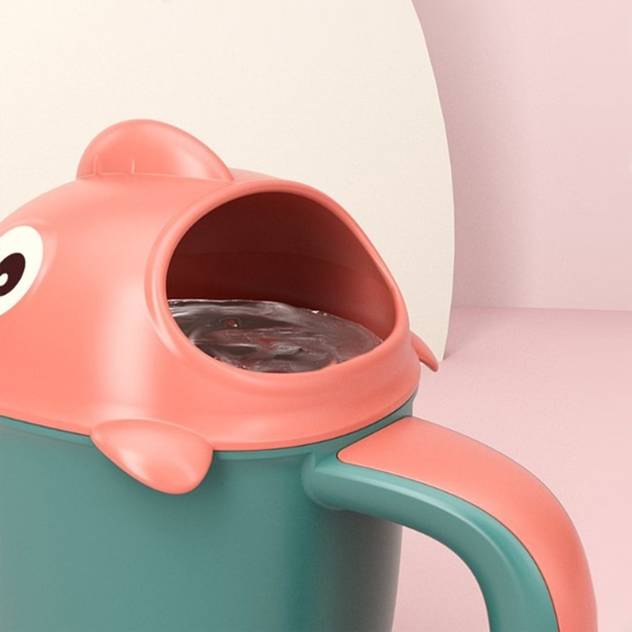 Ковш пластиковый для купания и мытья головы, детский банный ковшик «Рыбка», 500 мл., с леечкой, цвет зеленый/оранжевый Ковш пластиковый для купания и мытья головы, детский банный ковшик «Рыбка», 500 мл., с леечкой, цвет зеленый/оранжевый