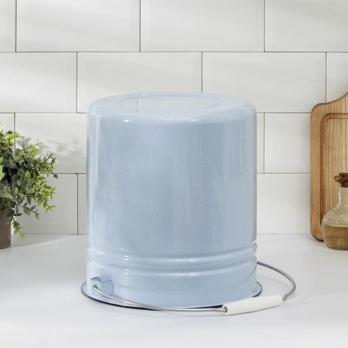 Ведро цельнотянутое эмалированное, 12 л, с крышкой, цвет голубой Ведро цельнотянутое эмалированное, 12 л, с крышкой, цвет голубой