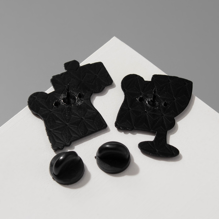 Набор значков (2шт) Набор значков (2шт) "Лягушки", цвет бело-зелёный в чёрном металле