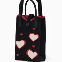 Сумка подр Сердца, 12*4*17, отд на кнопке, дл ремень, черный Сумка подр Сердца, 12*4*17, отд на кнопке, дл ремень, черный