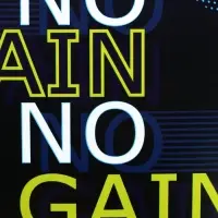 Ланч - бокс квадратный NO PAIN, 700 мл