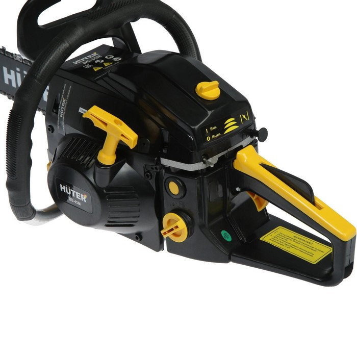 Бензопила Huter BS-45М, 2Т, 2.3 кВт, 3.1 л.с., 16 Бензопила Huter BS-45М, 2Т, 2.3 кВт, 3.1 л.с., 16", шаг 3/8", паз 1.3 мм, 57 зв.