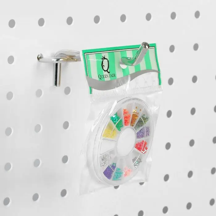 Крючок одинарный для металлической перфорированной панели, d=6 мм, L=10 см, шаг 25 мм, цвет хром Крючок одинарный для металлической перфорированной панели, d=6 мм, L=10 см, шаг 25 мм, цвет хром