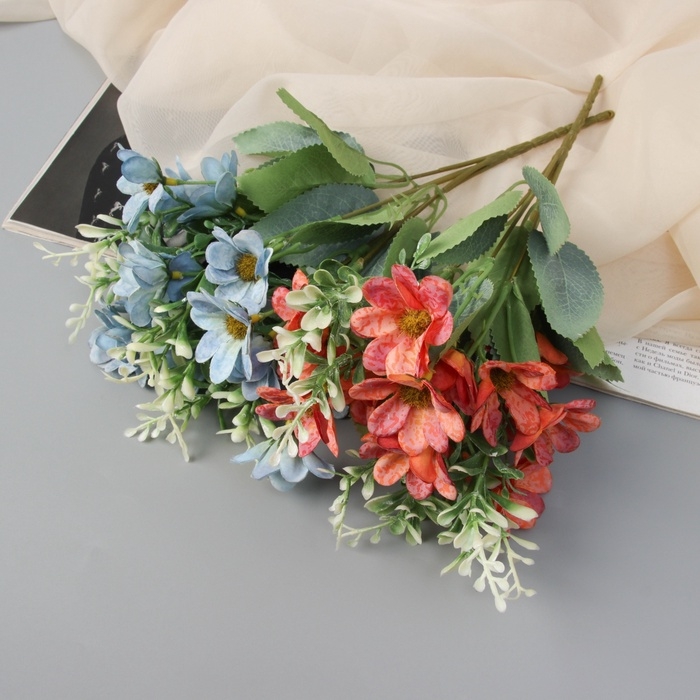 Букет Букет "Калибрахоа" 28 см, микс