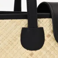 Сумка плетёная на застёжке из пандана, 30&times;10&times;35 см, бежево-чёрная