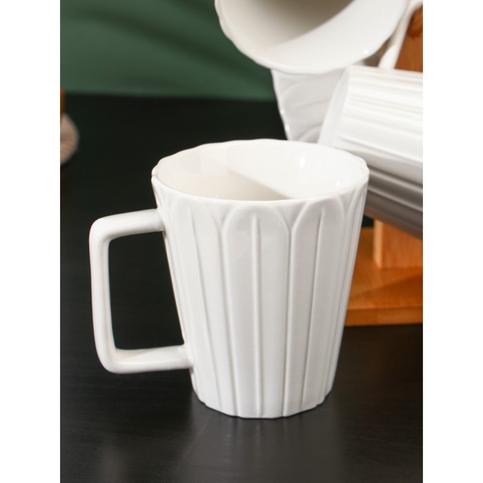 Набор фарфоровых кружек на бамбуковой подставке BellaTenero «Тюльпан», 6 предметов: 300 мл, цвет белый Набор фарфоровых кружек на бамбуковой подставке BellaTenero «Тюльпан», 6 предметов: 300 мл, цвет белый