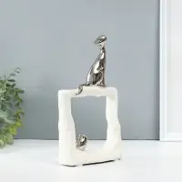 Фигурка керамика &laquo;Кошки-мышки. Квадрат&raquo;, белый с серебром, 5.2&times;13.5&times;23 см