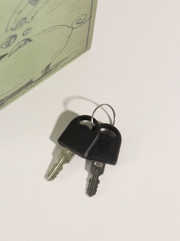 Сейф-книга дерево кожзам "Накопления, сбережения и вклады" тиснение 21х13х5 см