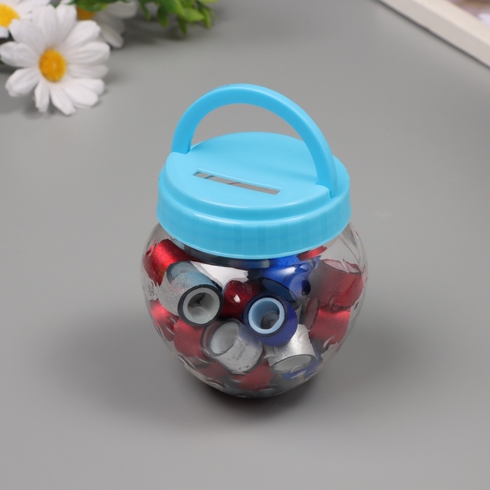 Клейкая лента пластик в банке  Клейкая лента пластик в банке "Глори. Триколор" н-р 40 шт 1,2 см, дл.0,9 м 7х7х9 см