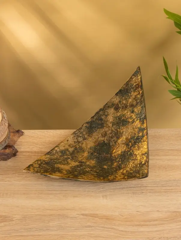 Блюдо треугольное 42х24х11 см, алюминий Блюдо треугольное 42х24х11 см, алюминий