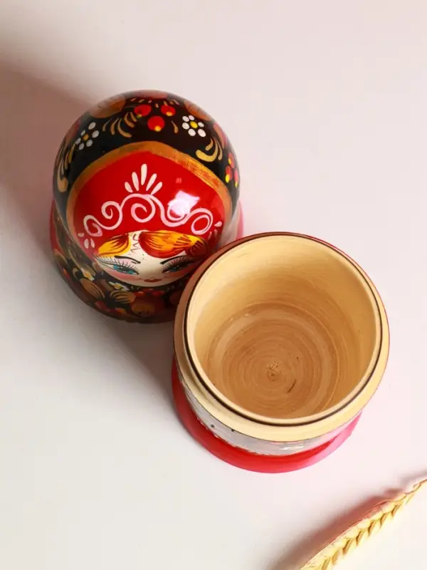Матрёшка дерево &laquo;Рябинка&raquo;, чёрный платок, 5 кукольная, 18 см
