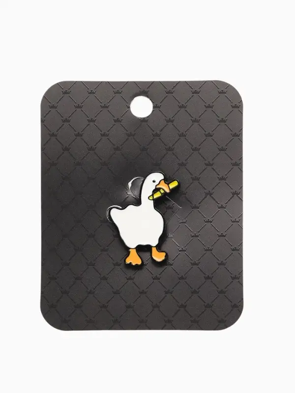 Значок &laquo;Гусь&raquo;, с ножом, бело-оранжевый в чёрном металле