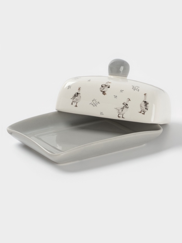 Масленка Доляна Масленка Доляна "Гуси" цвет белый 17х12х8,5 см