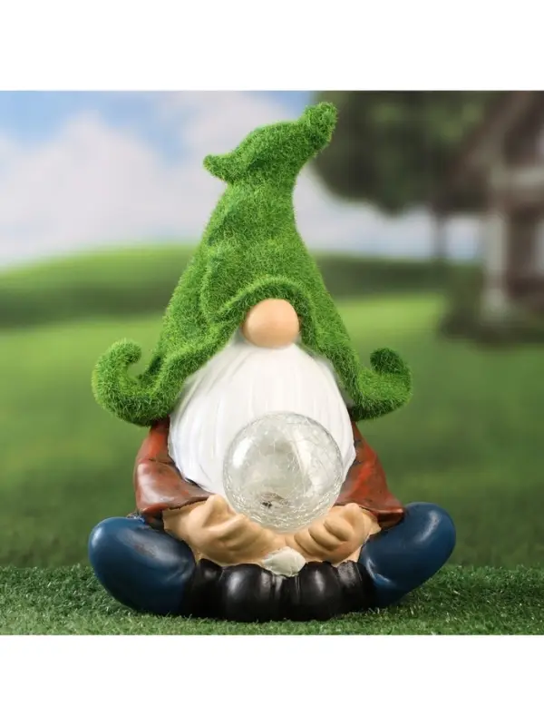 Садовая фигура - фонарь из полистоуна &laquo;Гном предсказатель&raquo;, 16&times;16&times;27 см, Greengo