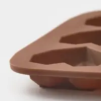 Форма для конфет и шоколада Доляна &laquo;Холодное сердце&raquo;, 20.5&times;10&times;1.5 см, 15 ячеек, силикон, коричневая