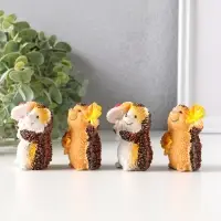 Сувенир полистоун "Осенние ёжики" набор 4 шт 3,7х5х6,2 см